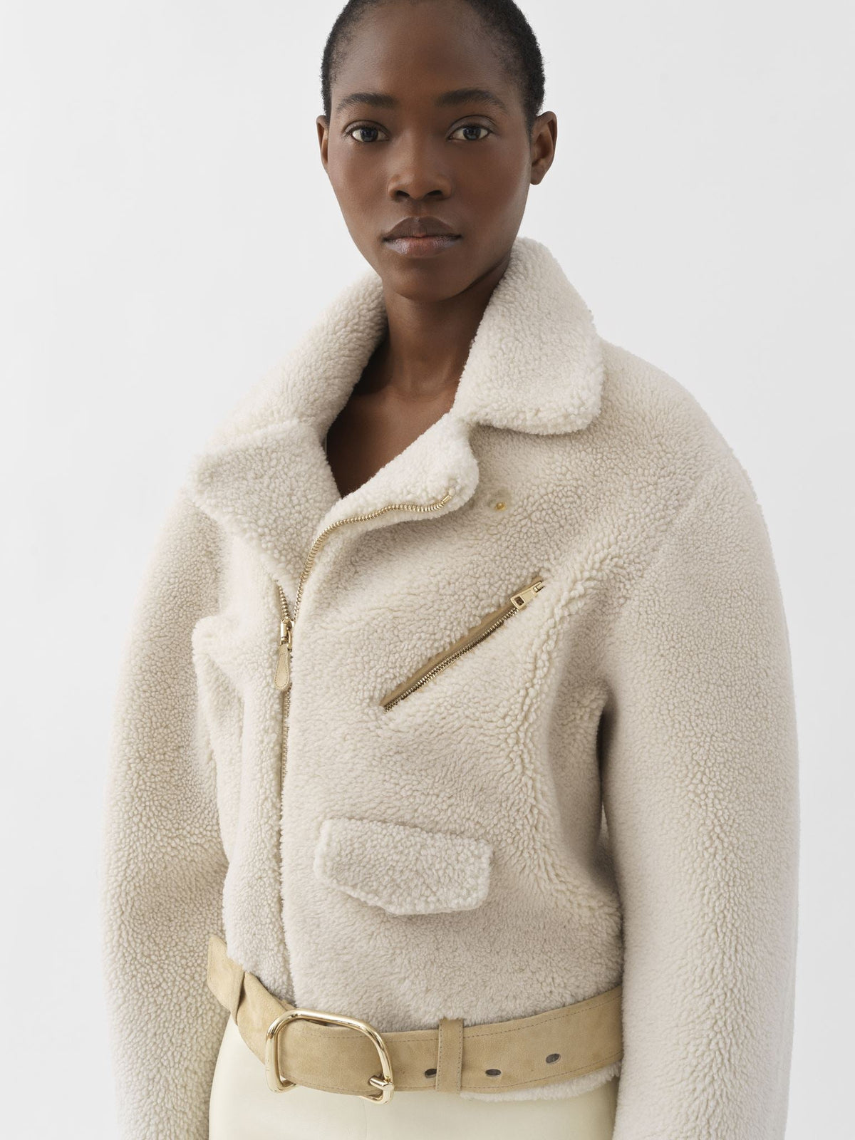 BASEPLUS_Confident White JACKET - Confident White