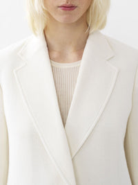 BASEPLUS_Eden White JACKET - Eden White