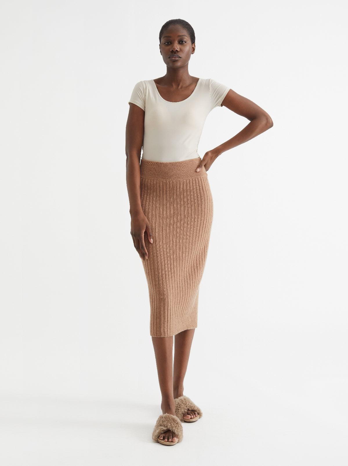 Ribbed Midi Skirt