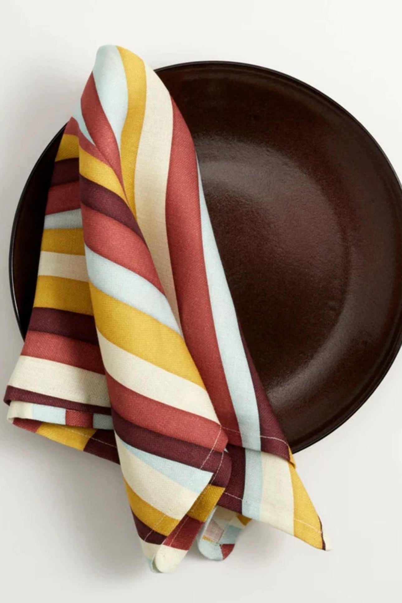 Set of 4 landscape printed linen satin napkins - Yellow & Red