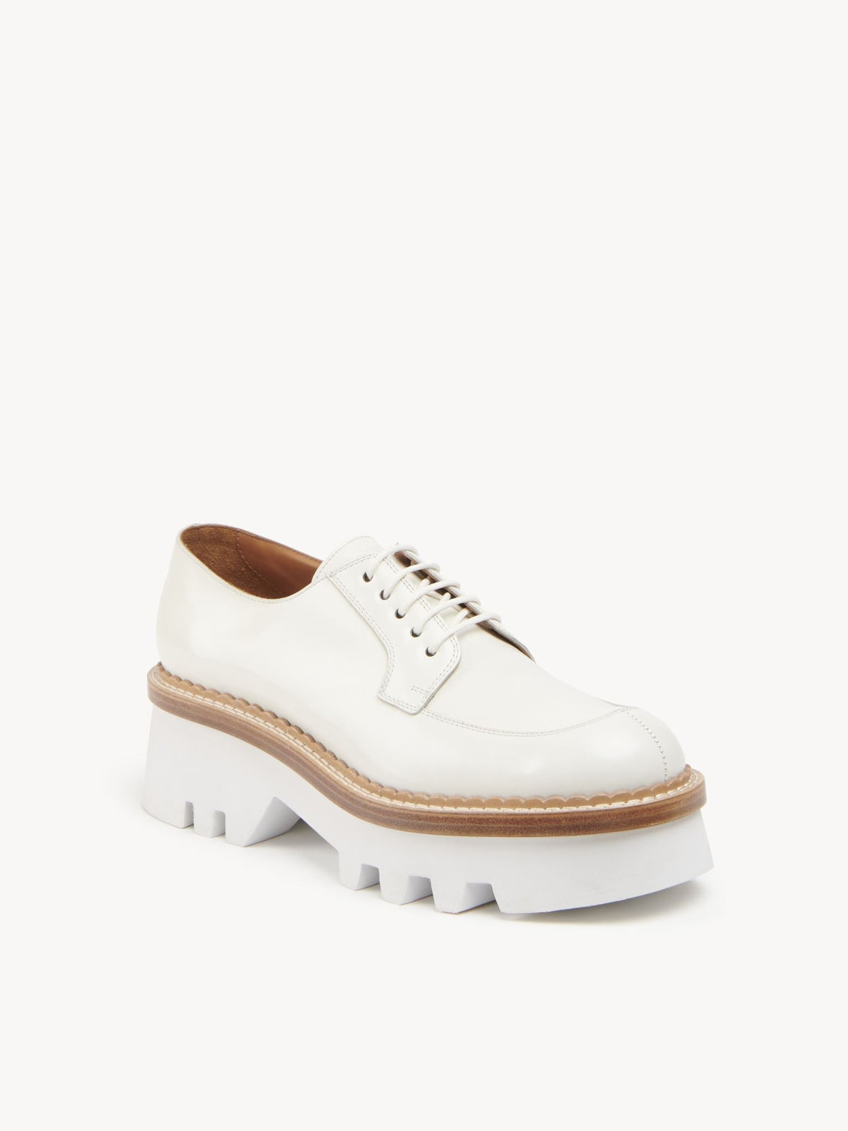 Cloudy White FLATS - Cloudy White