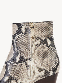 BASEPLUS_Eternal Grey ANKLE BOOTS - Eternal Grey