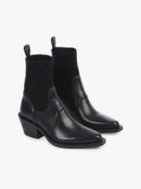 Black ANKLE BOOTS - Black