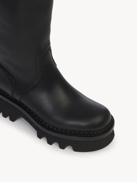 Black BOOTS - Black