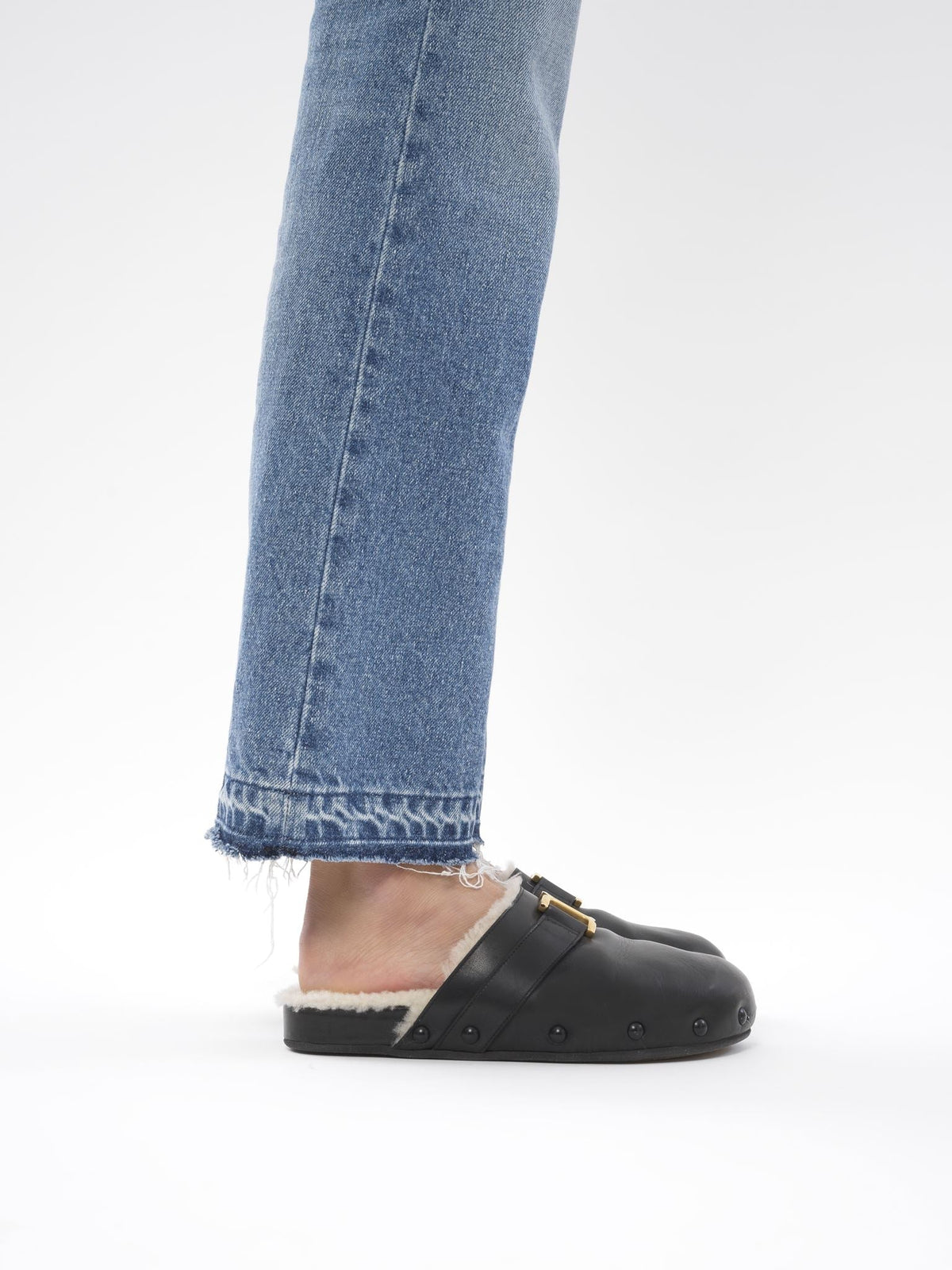 BASEPLUS_Black MULES - Black