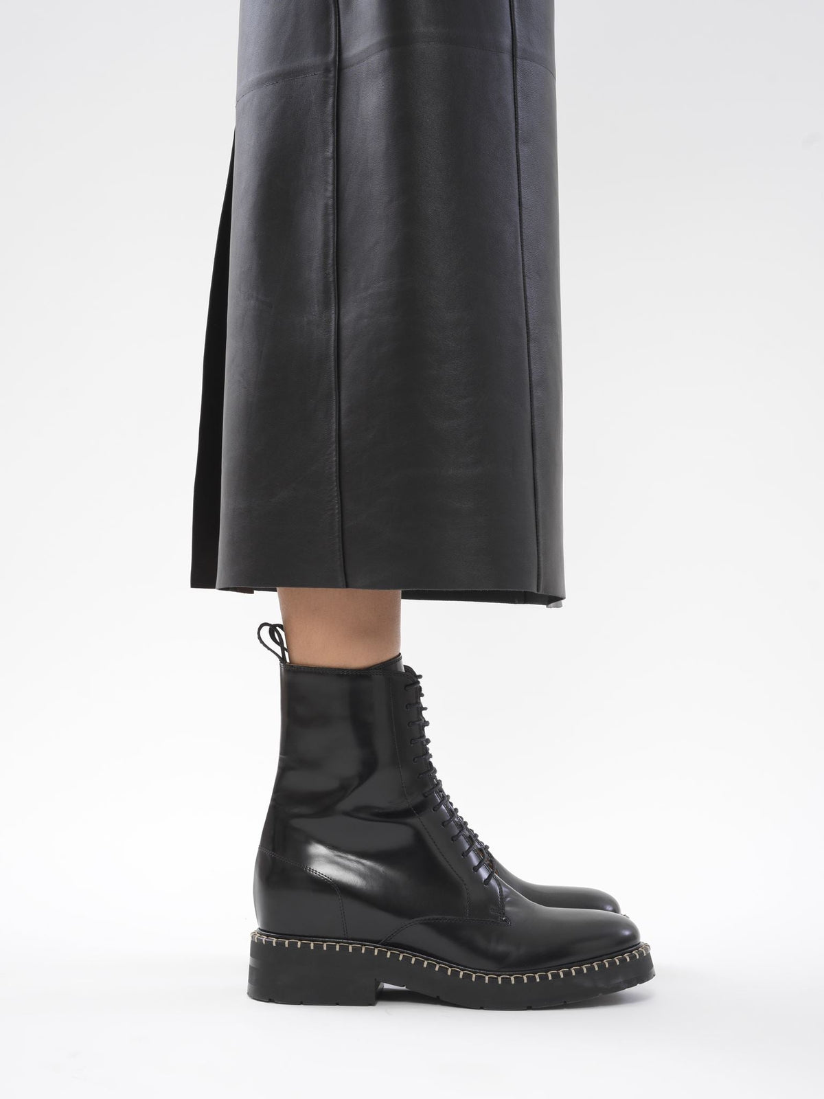 BASEPLUS_Black ANKLE BOOTS - Black