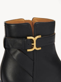 BASEPLUS_Black ANKLE BOOTS - Black