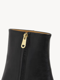 BASEPLUS_Black ANKLE BOOTS - Black