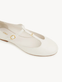 BASEPLUS_Eggshell BALLERINAS - Eggshell