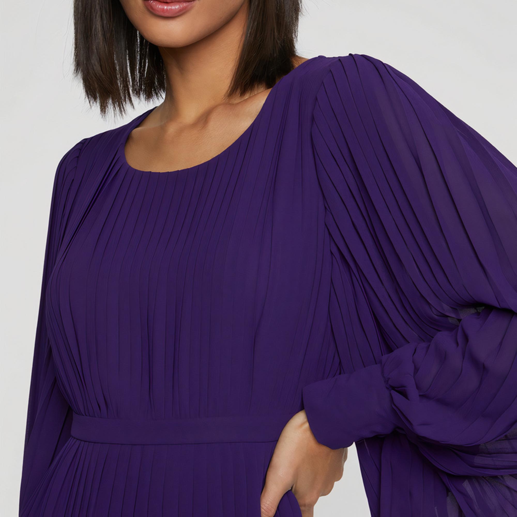 RAISIN ROBE