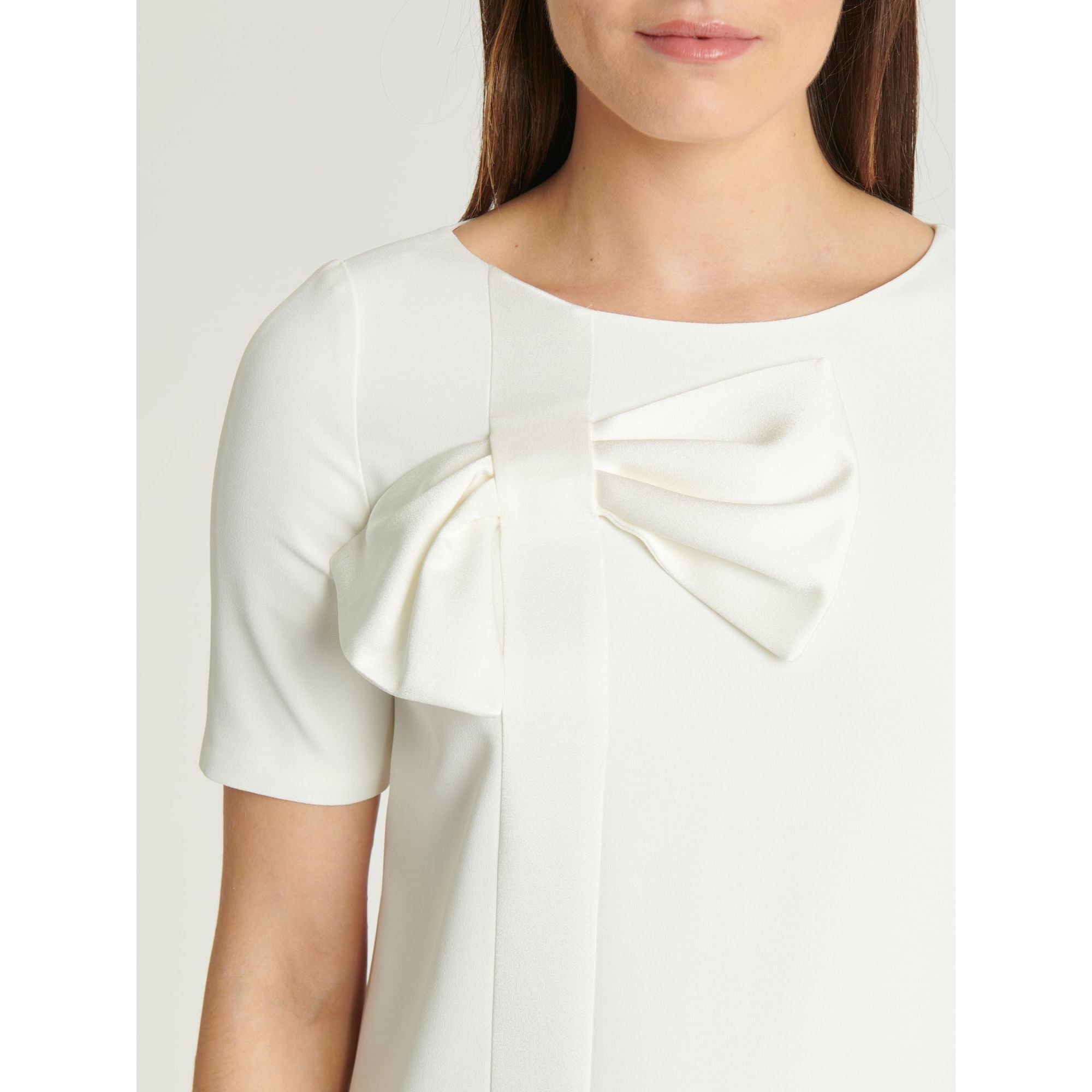 Short-sleeved trapeze dress - Off-white