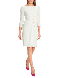 Robe à manches mi-longues en crêpe envers satin - Blanc cassé