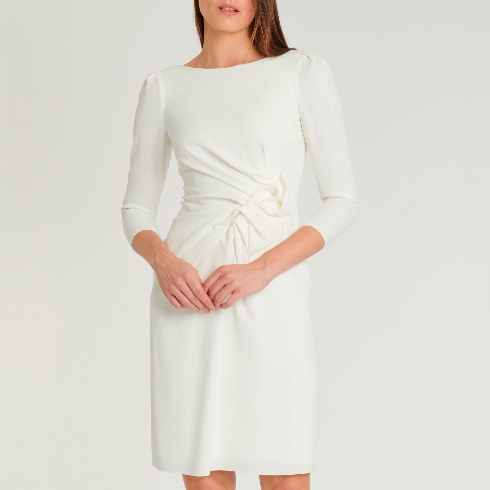 Robe à manches mi-longues en crêpe envers satin - Blanc cassé
