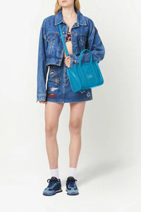 Petit sac à bandoulière The Tote Bag verni en cuir - Air Blue