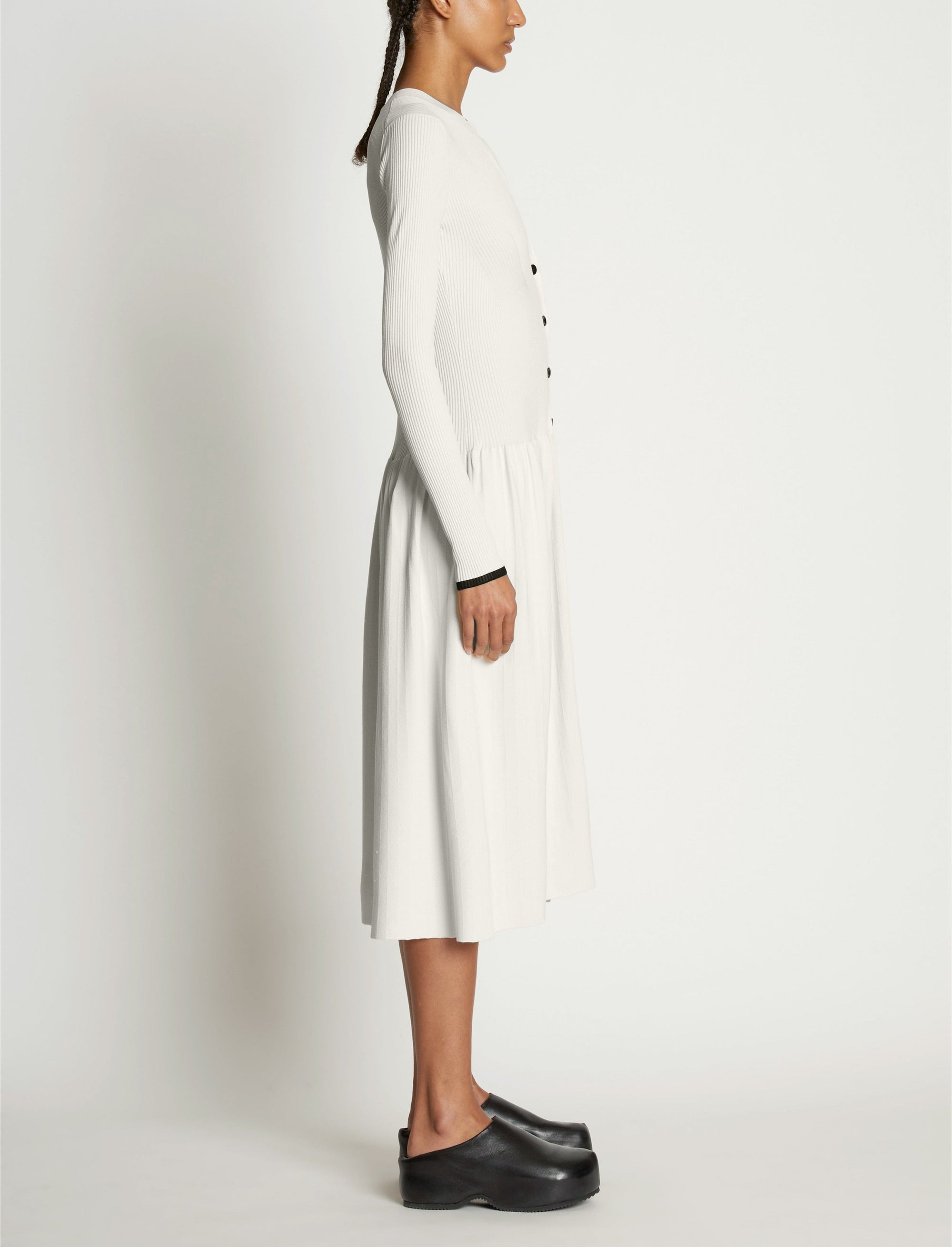 Robe à boutons en tricot côtelé - Cream