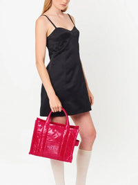 Grand sac à bandoulière The Tote Bag verni en cuir - Magenta