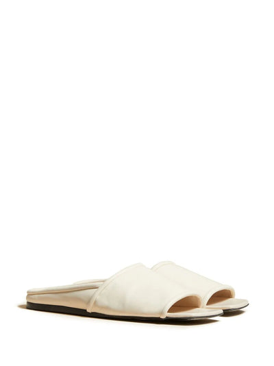 Stagg flat in leather - Cream