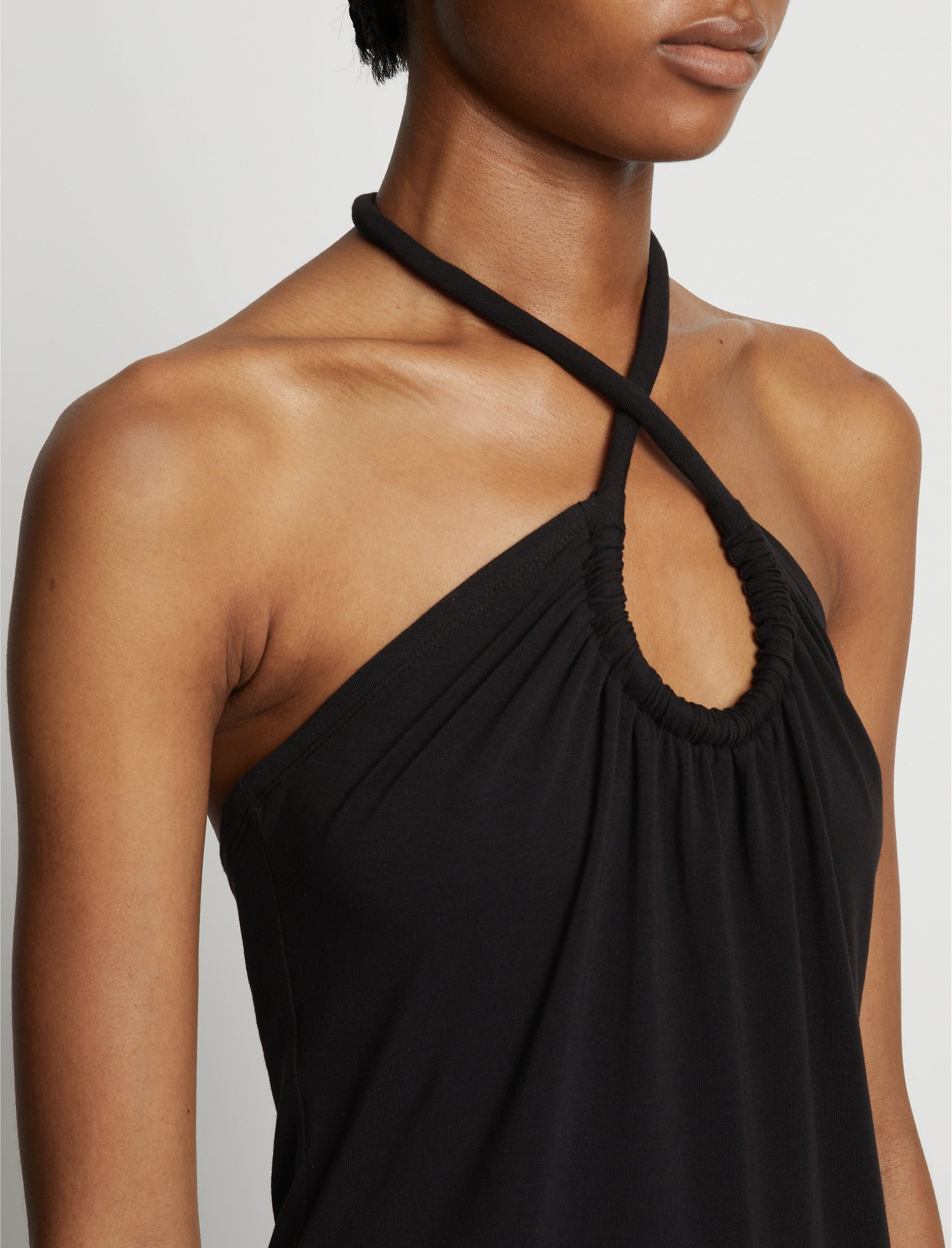 Robe à col croisé et dos nu - Black