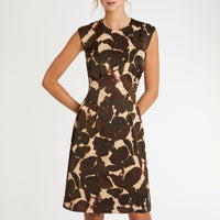 Robe ceinturée à manches courtes - Marron & beige