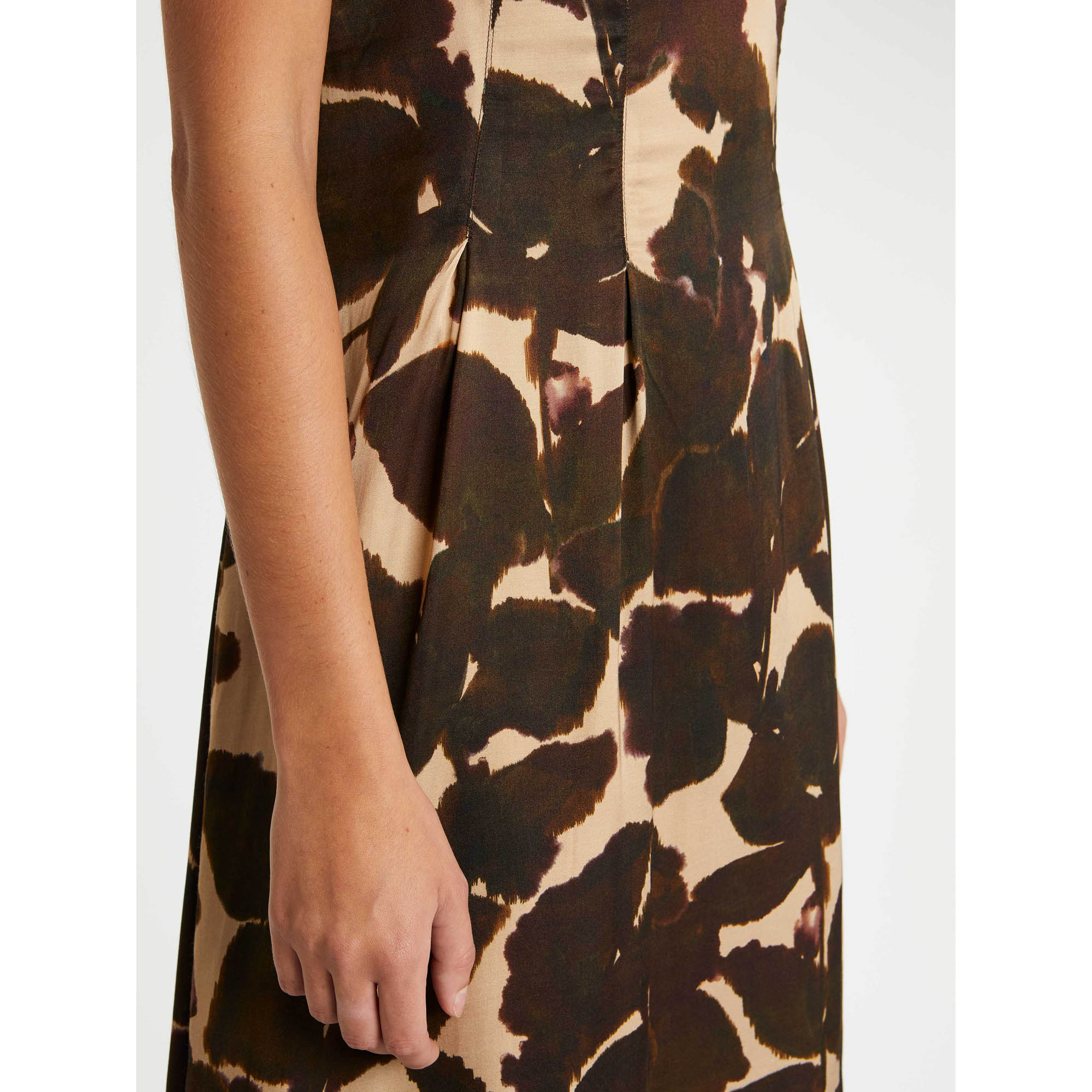 Robe ceinturée à manches courtes - Marron & beige