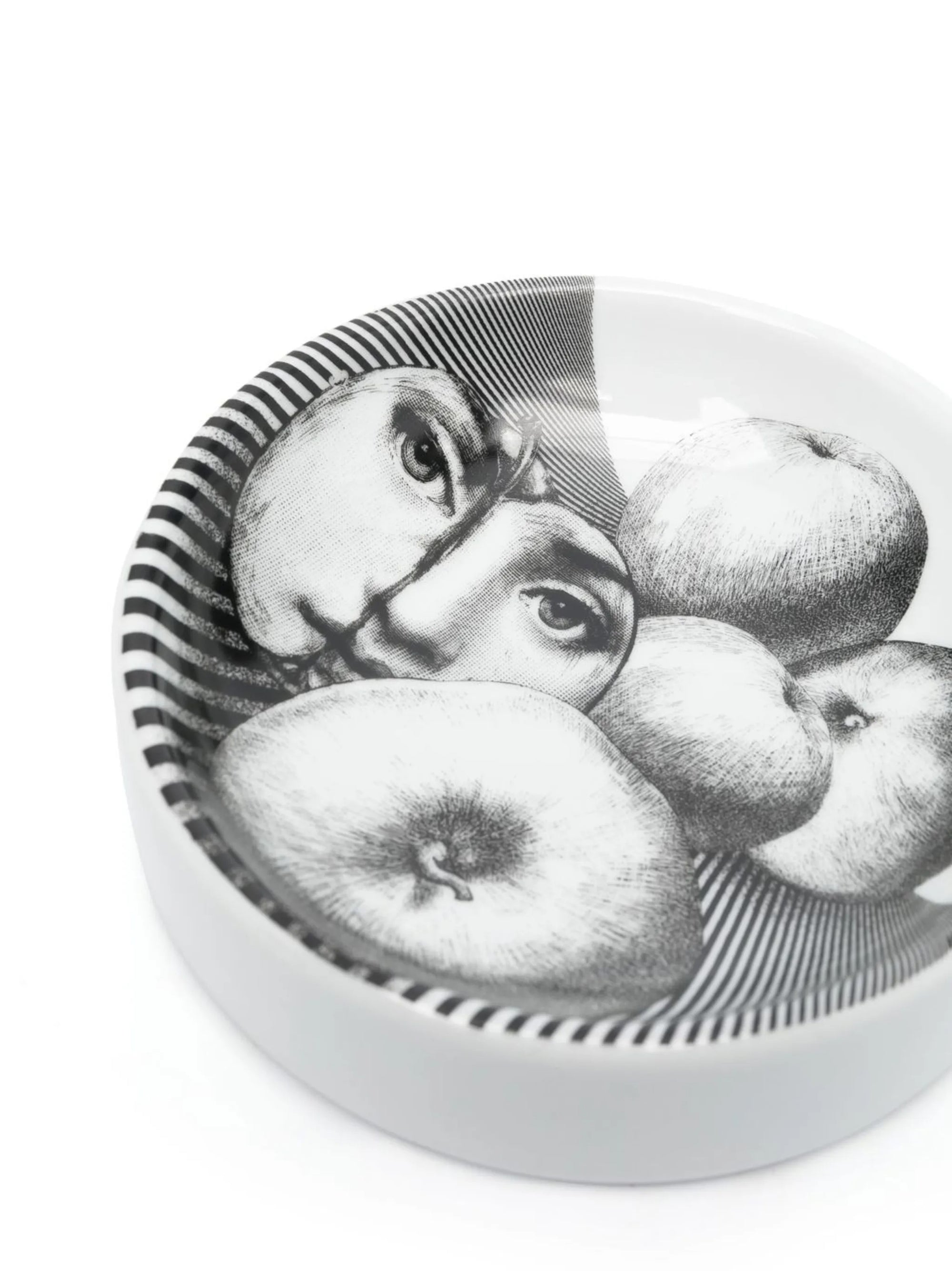 Tema e Variazioni n°390 round porcelain ashtray - Black & White