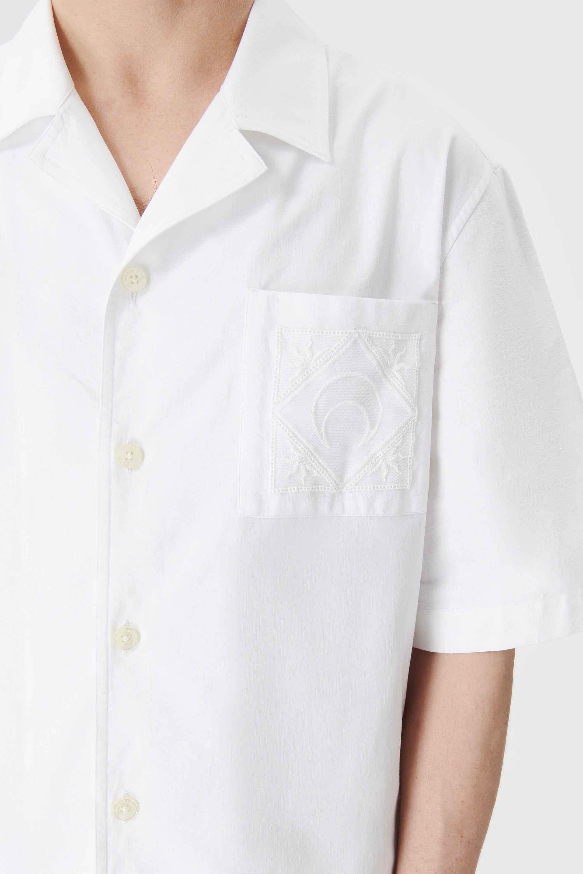 PRIX MARQUE : 150€_White Chemise - White