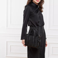 Petit sac à bandoulière The Tote Bag texturé en cuir - Black