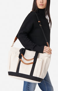 70 QTY NEW // ECRU/NOIR / Cabas L Multipoches - ECRU/NOIR