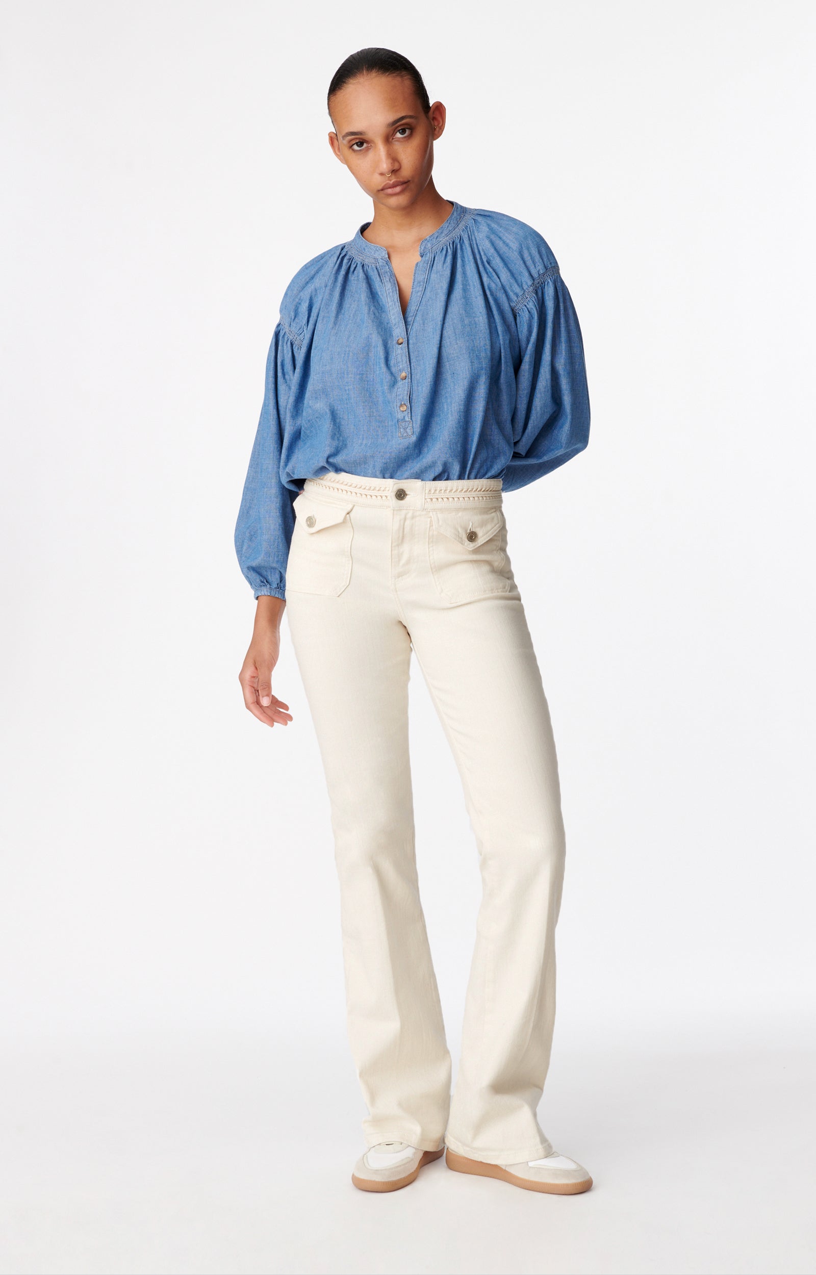 23 QTY NEW // NATUREL / Jean Bootcut Nano - NATUREL