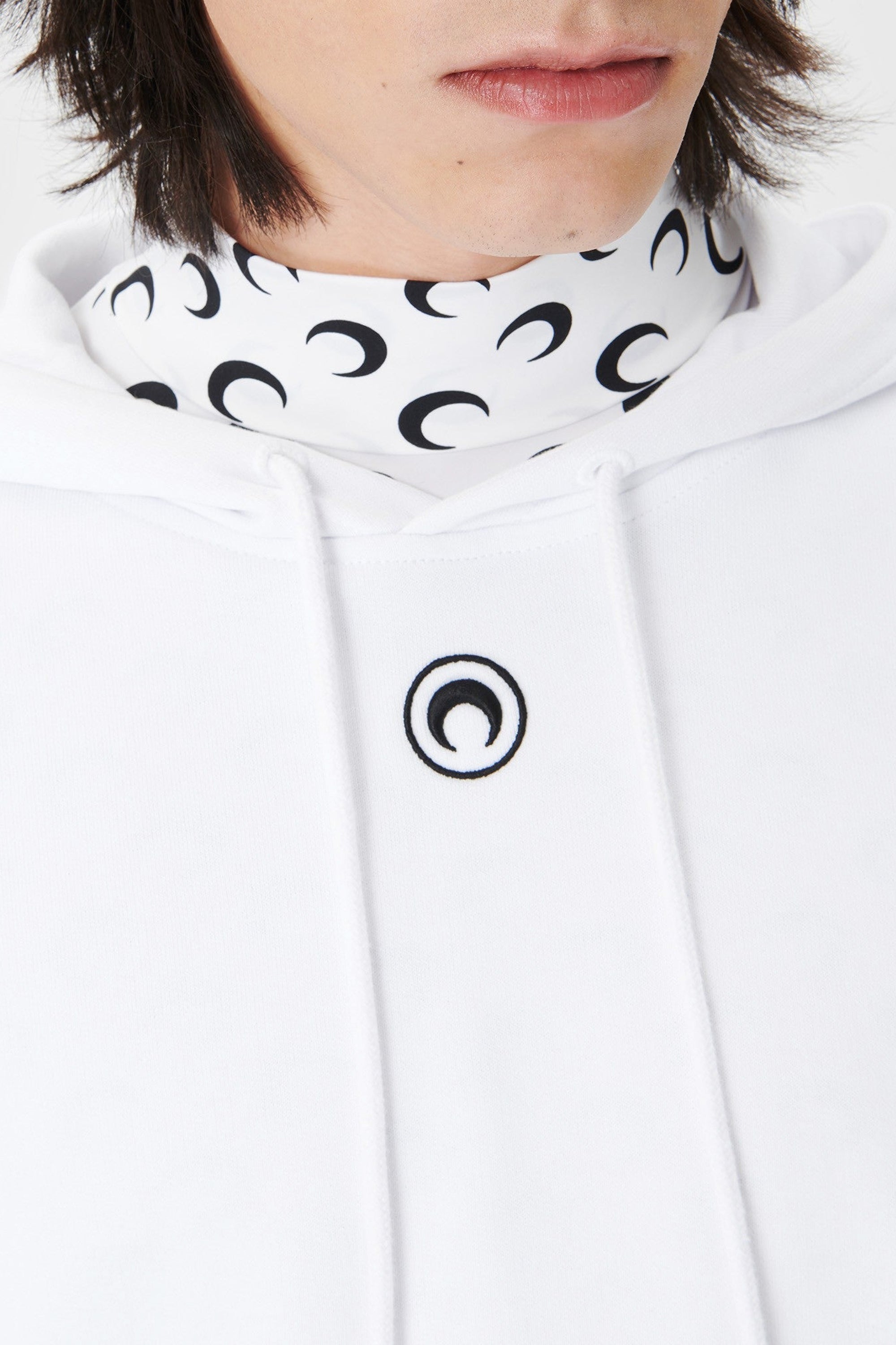 PRIX MARQUE : 120€_White Pull - White