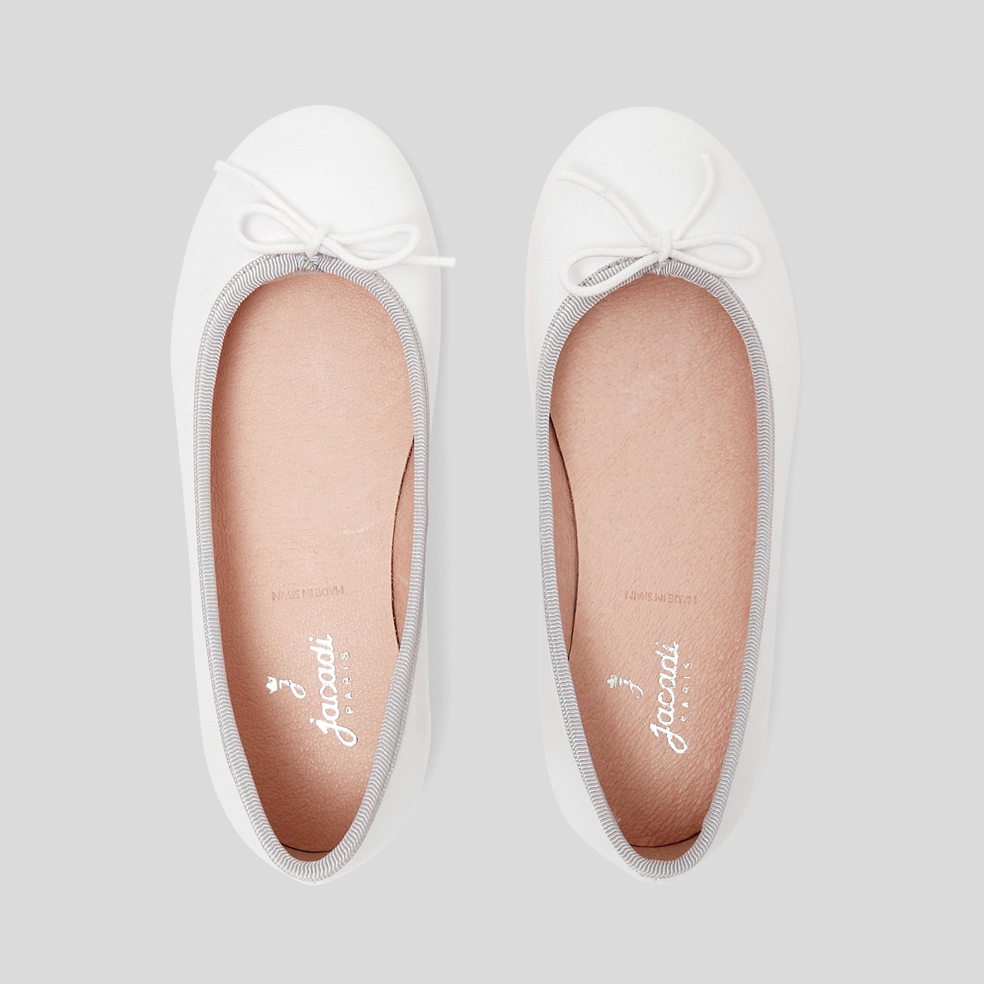1 QTY / BLANC JACADI CHAUSSURES CUIR DITTLE