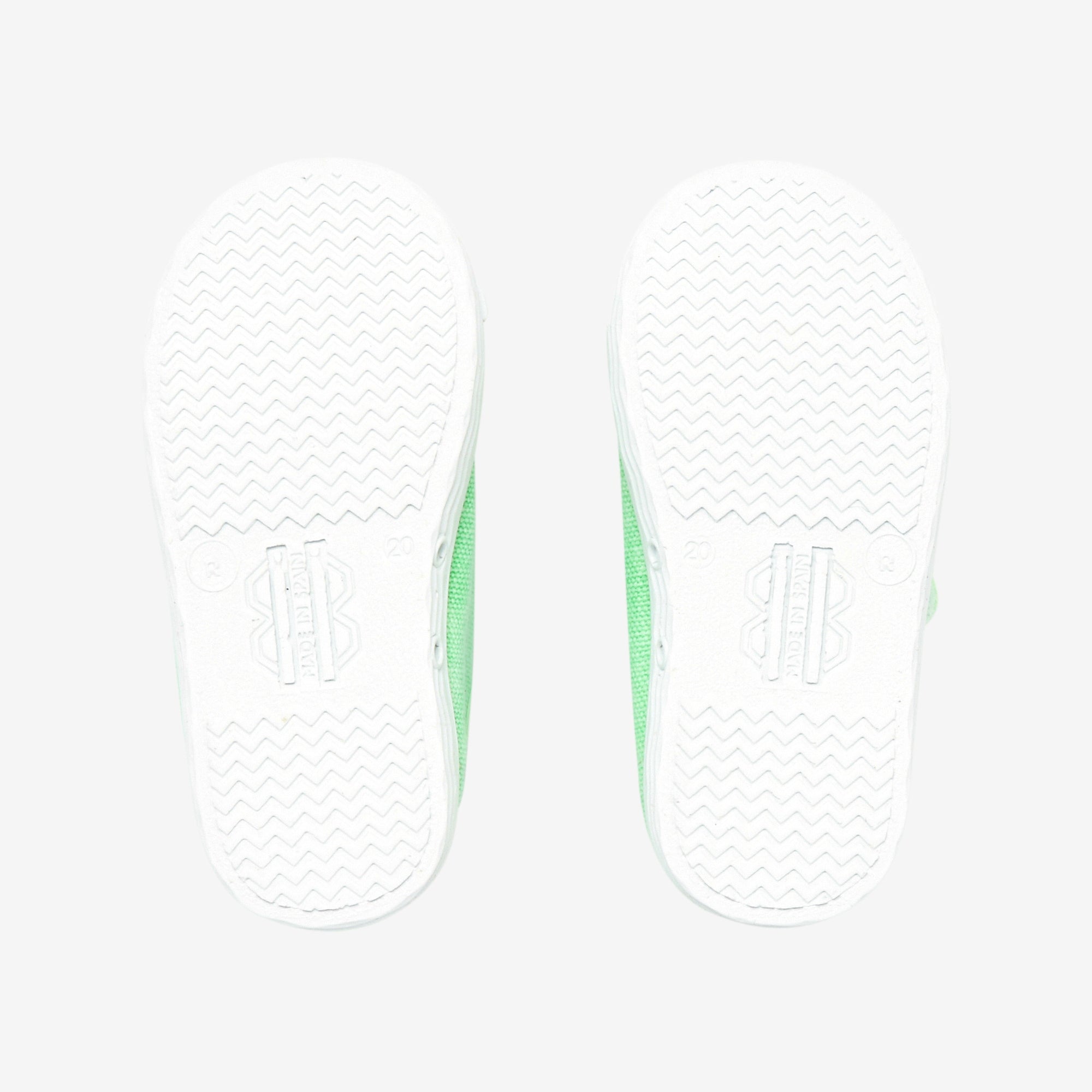 1 QTY / VERT CHAUSSURES TOILE DONALD