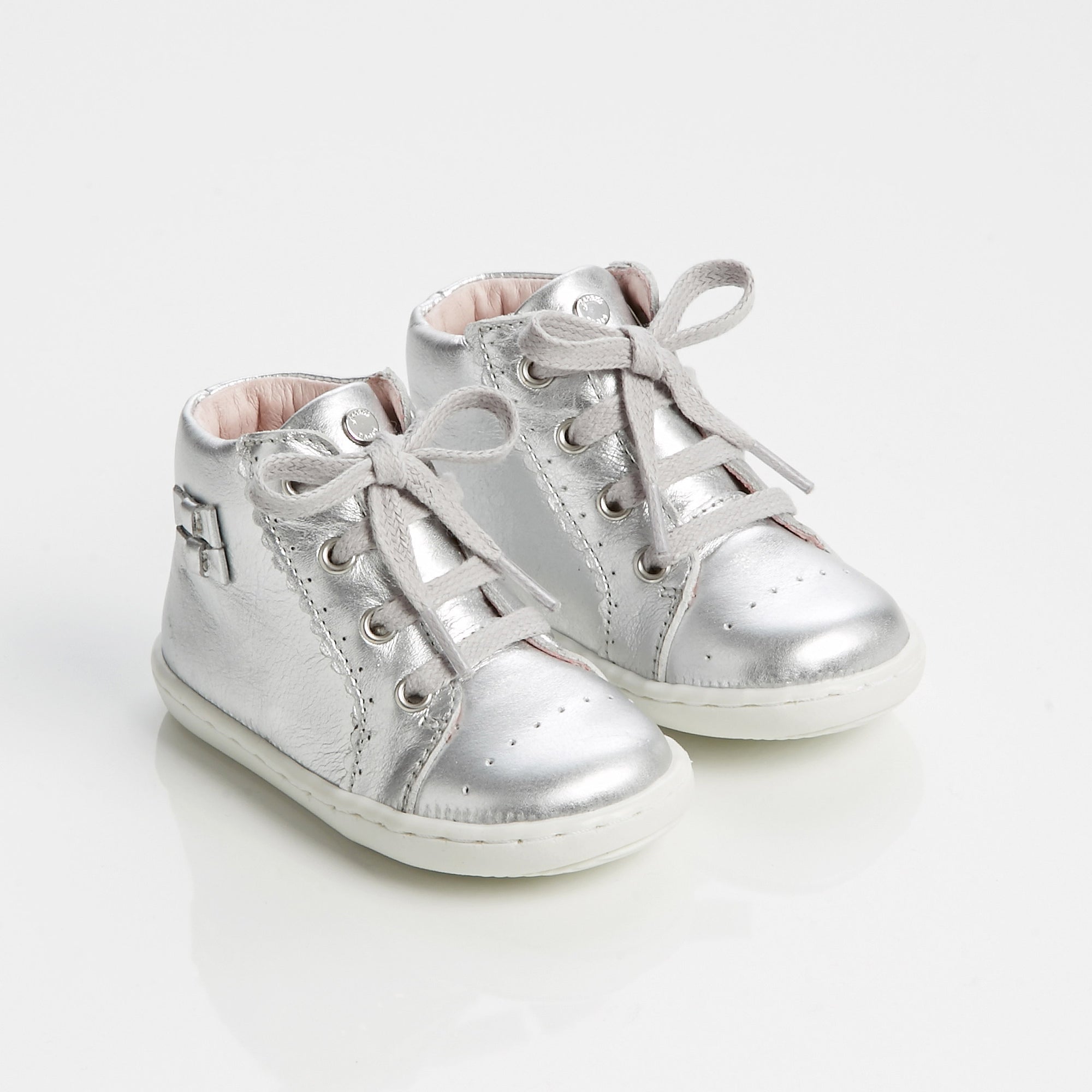 1 QTY / ARGENT CHAUSSURES CUIR BRIOCHE