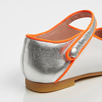 1 QTY / MULTICO CHAUSSURES CUIR DANELLE TRICOLORE