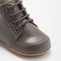 2 QTY / GRIS  CHAUSSURES CUIR LANCELOT