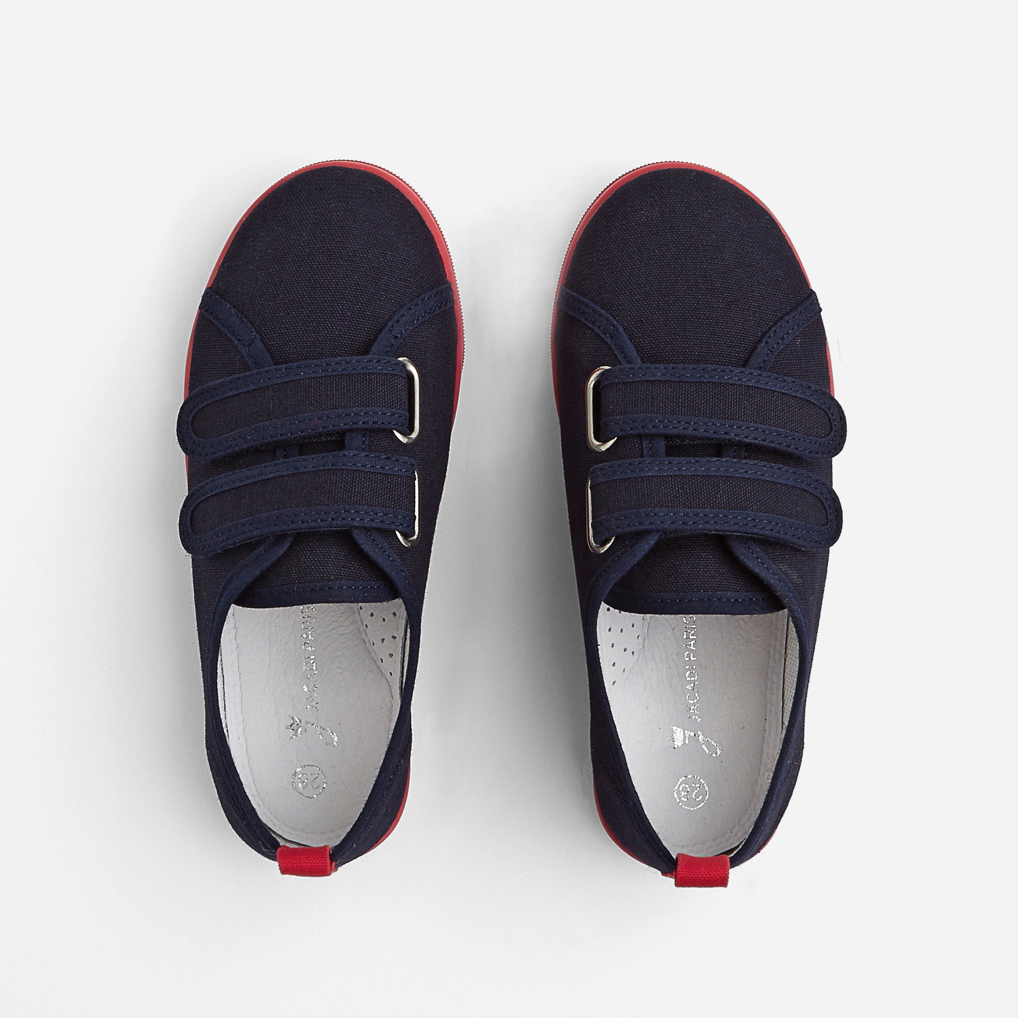 4 QTY / MARINE/ROUGE CHAUSSURES TOILE SACRIPANT