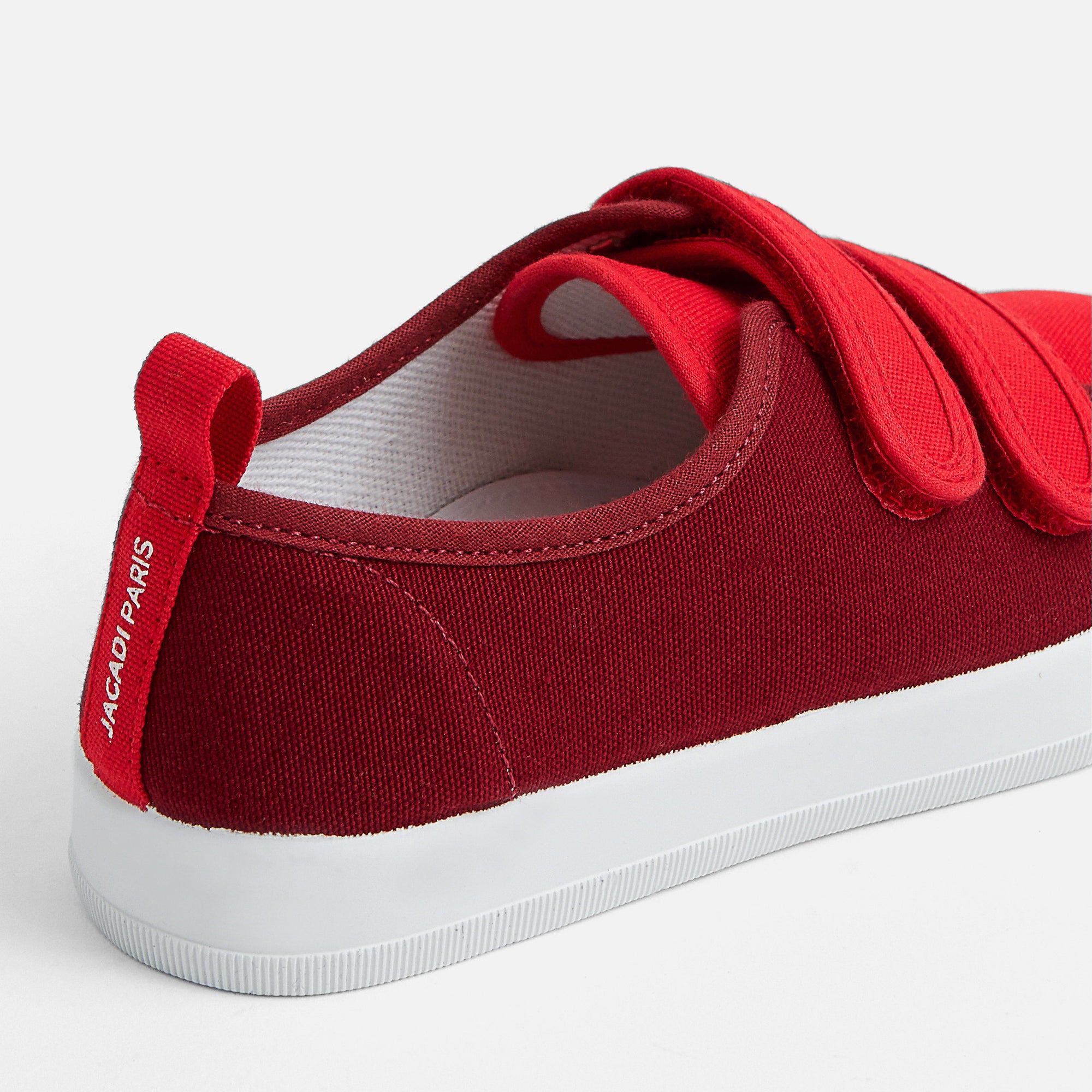 2 QTY / ROUGE VIF CHAUSSURES TOILE SACRIPANT