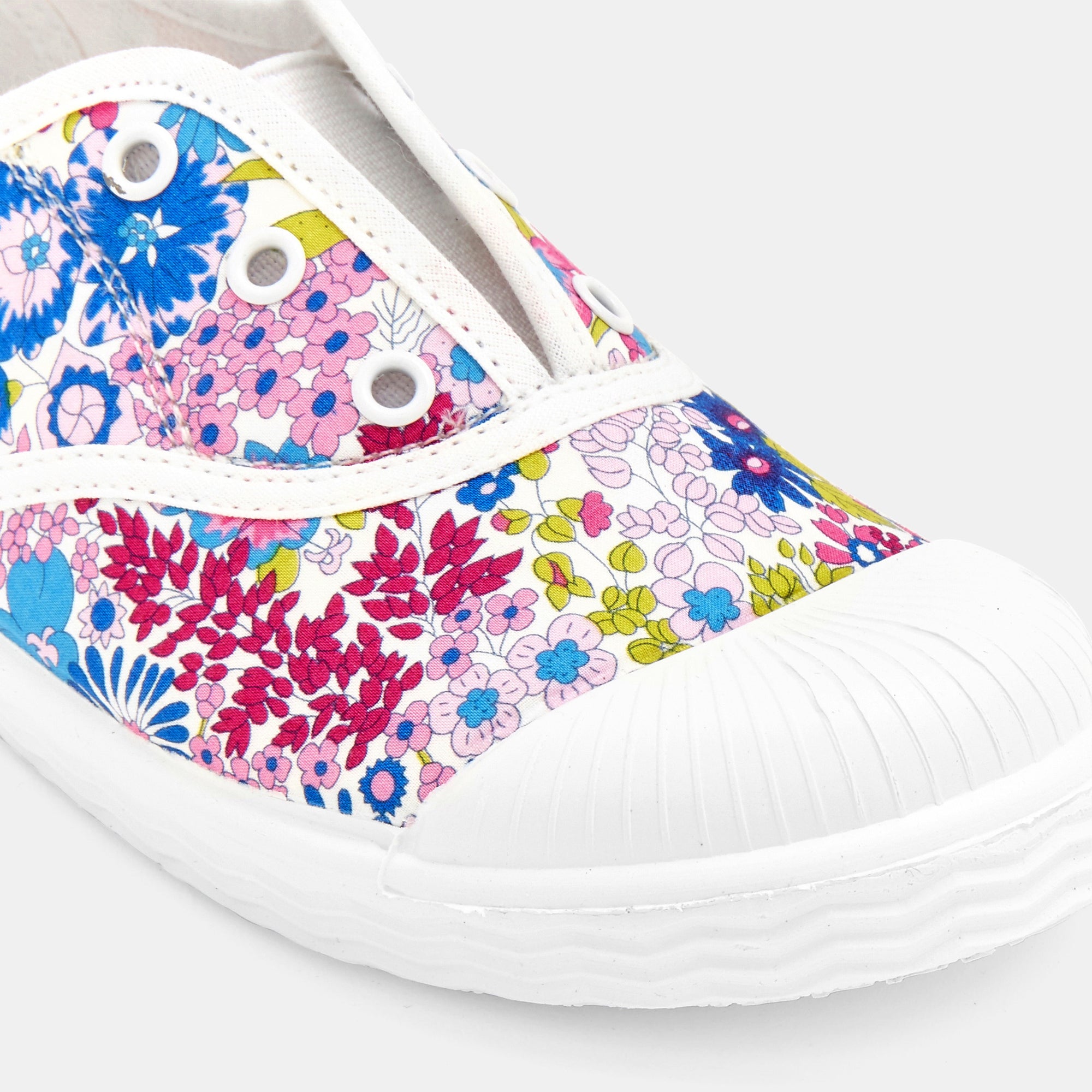 32 QTY / ROSE/MULTICO CHAUSSURES TOILE DIAMANT