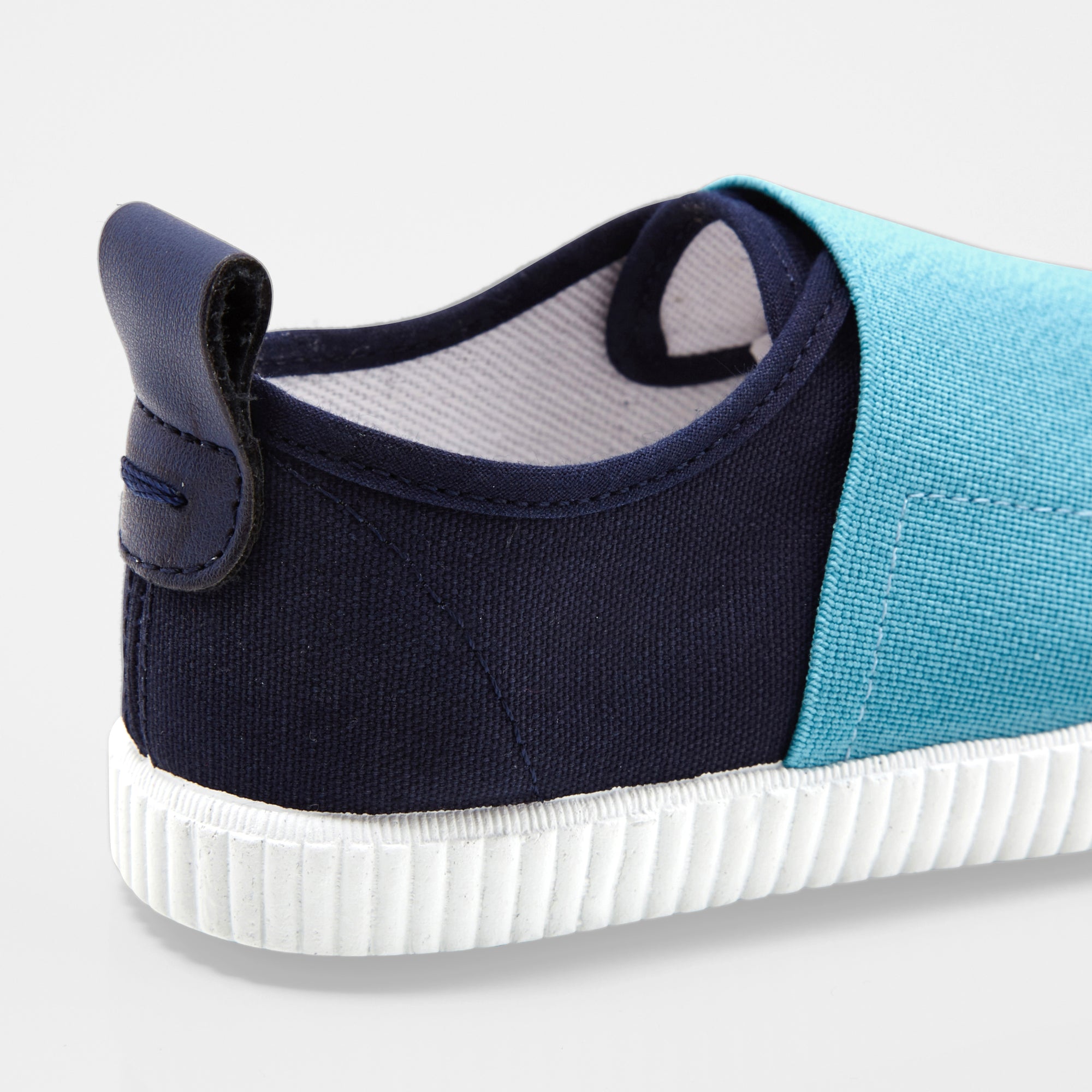 3 QTY / MARINE JACADI CHAUSSURES TOILE MARS