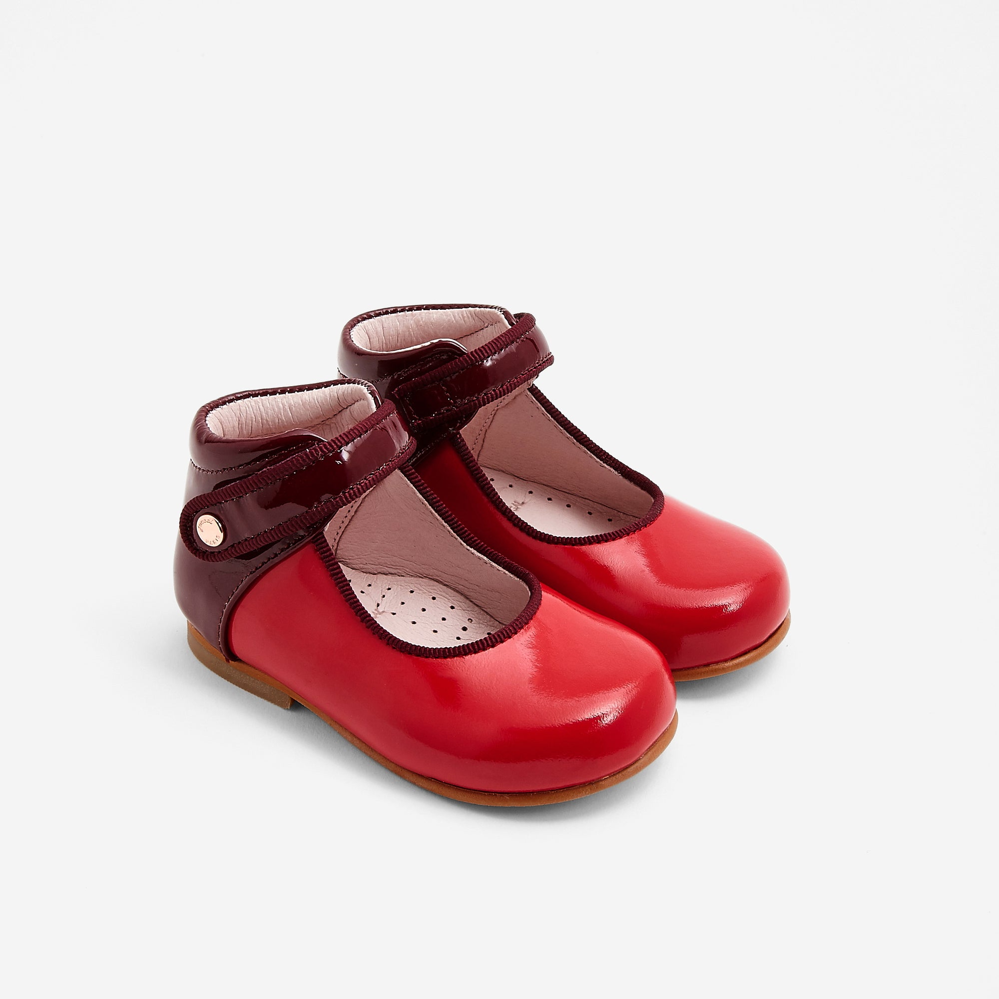 0 QTY / ROUGE/BORDEAU CHAUSSURES CUIR BANELLE VERNIS