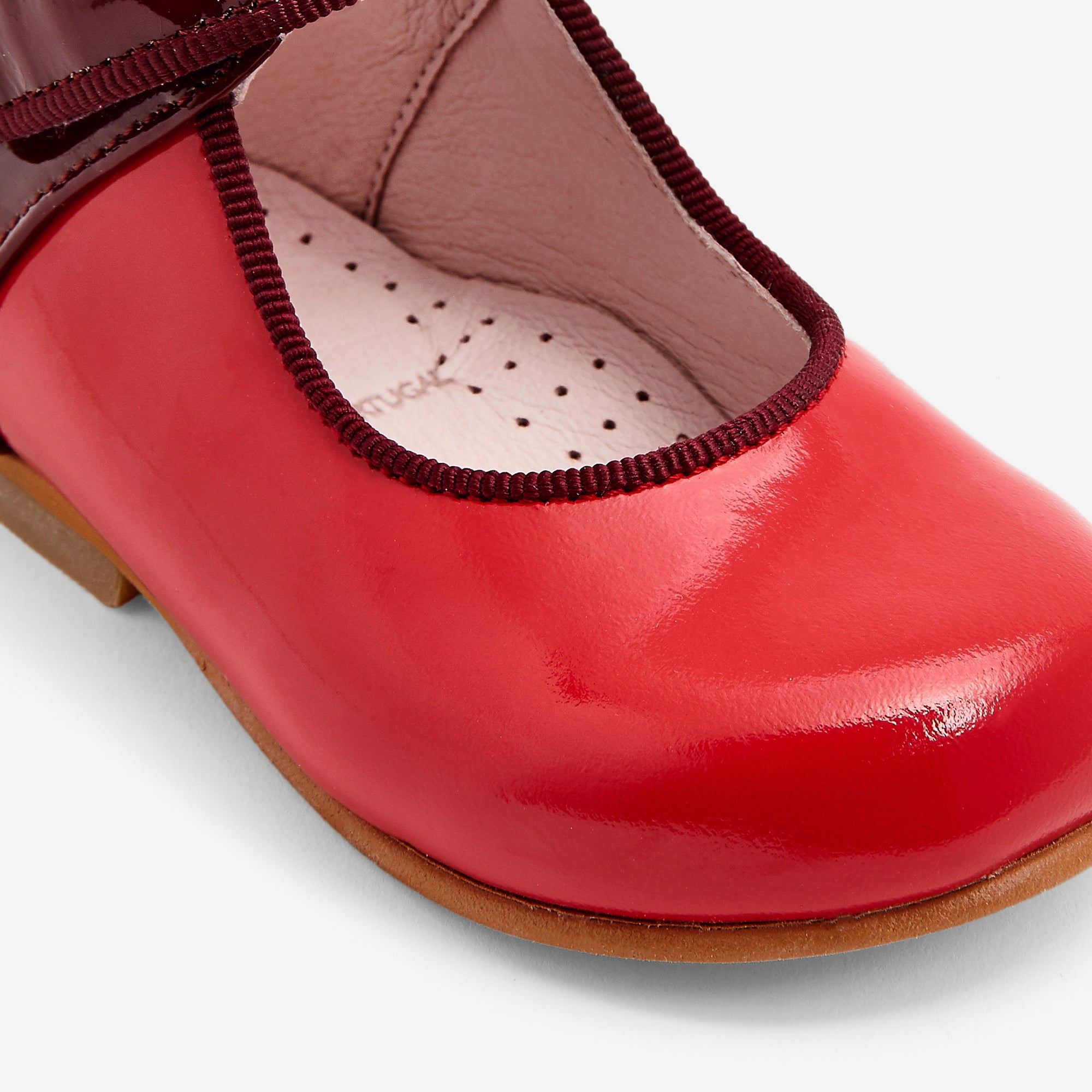 0 QTY / ROUGE/BORDEAU CHAUSSURES CUIR BANELLE VERNIS