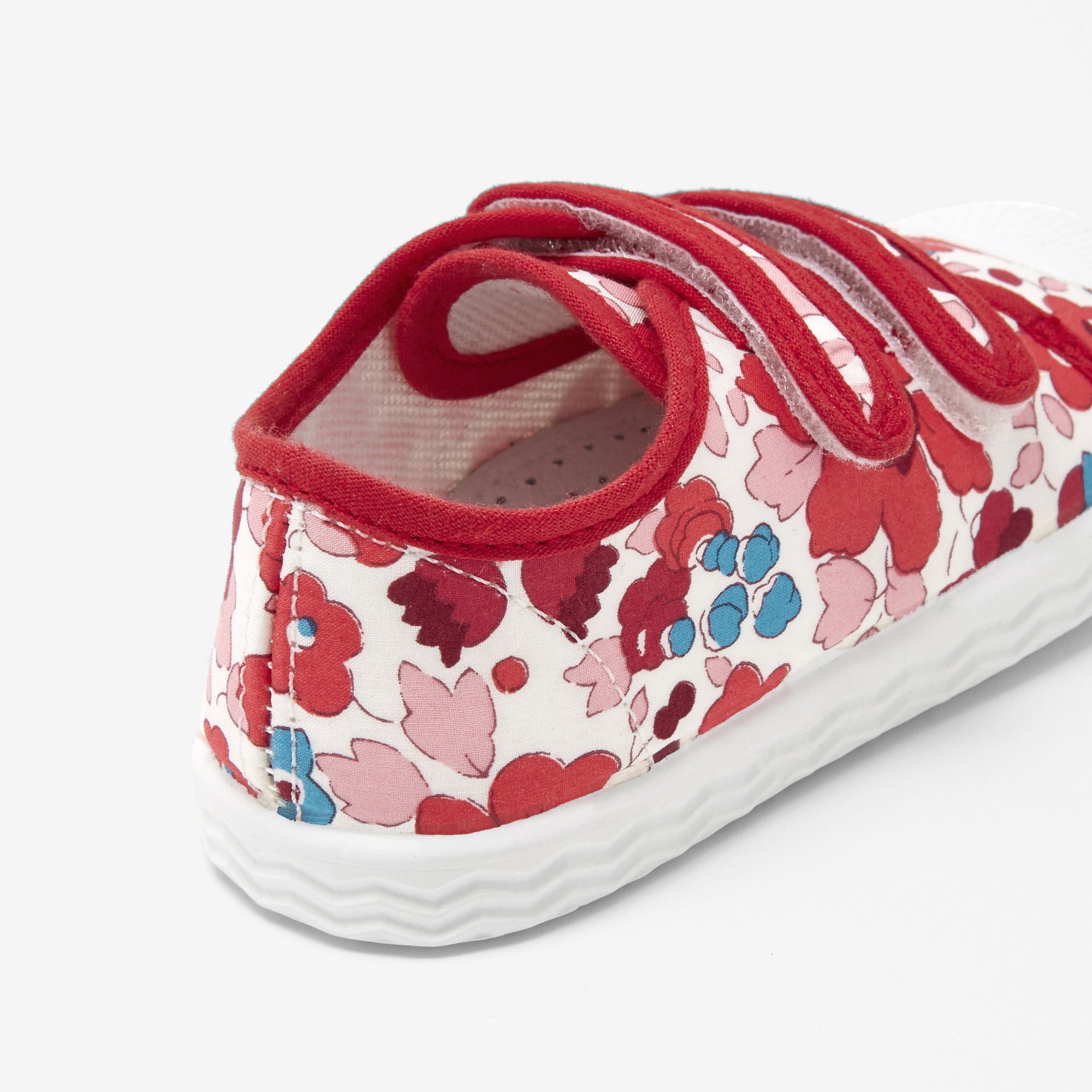 1 QTY / ROUGE/MULTICO CHAUSSURES TOILE DONALDETTE