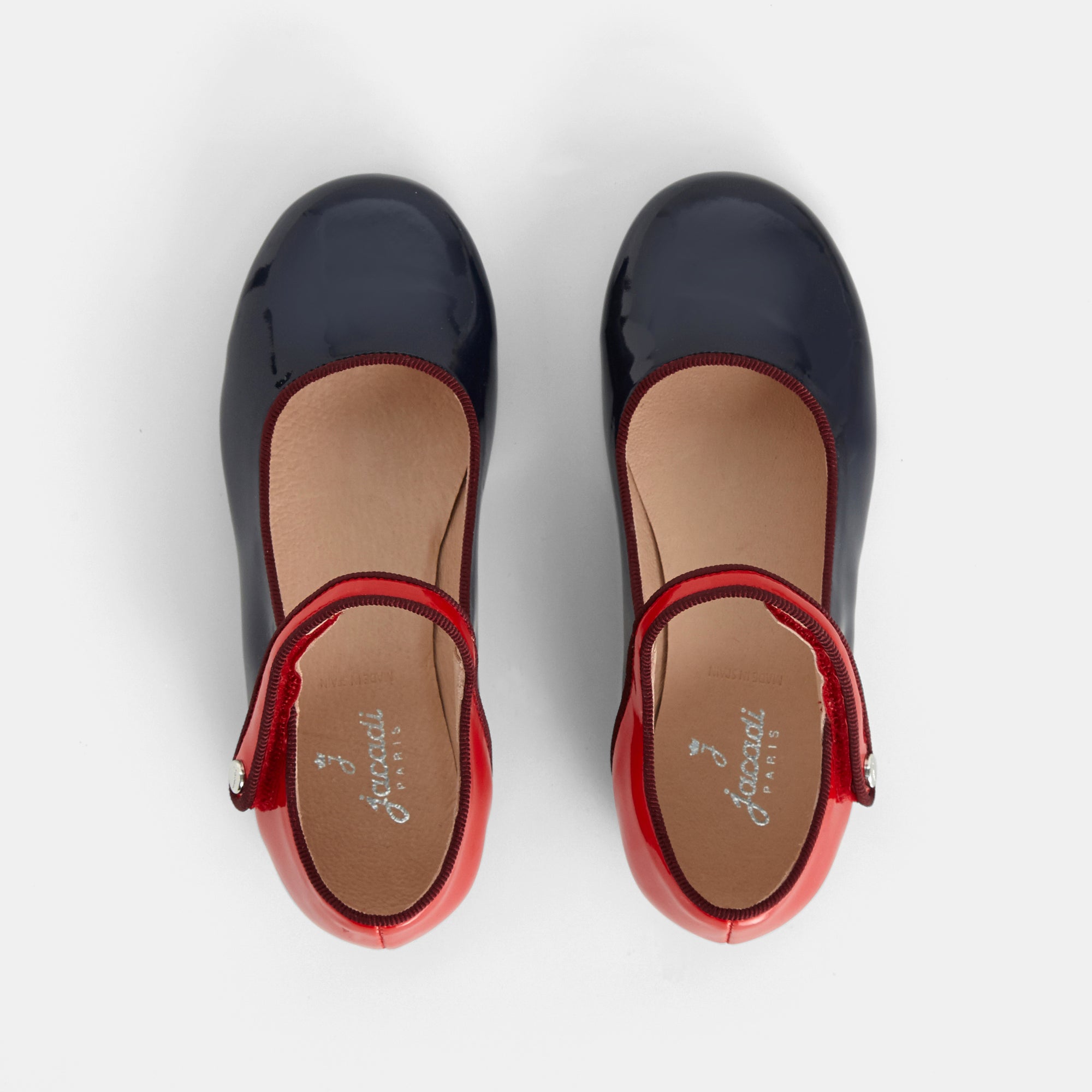 3 QTY / MARINE/ROUGE CHAUSSURES CUIR DANELLE VERNIS