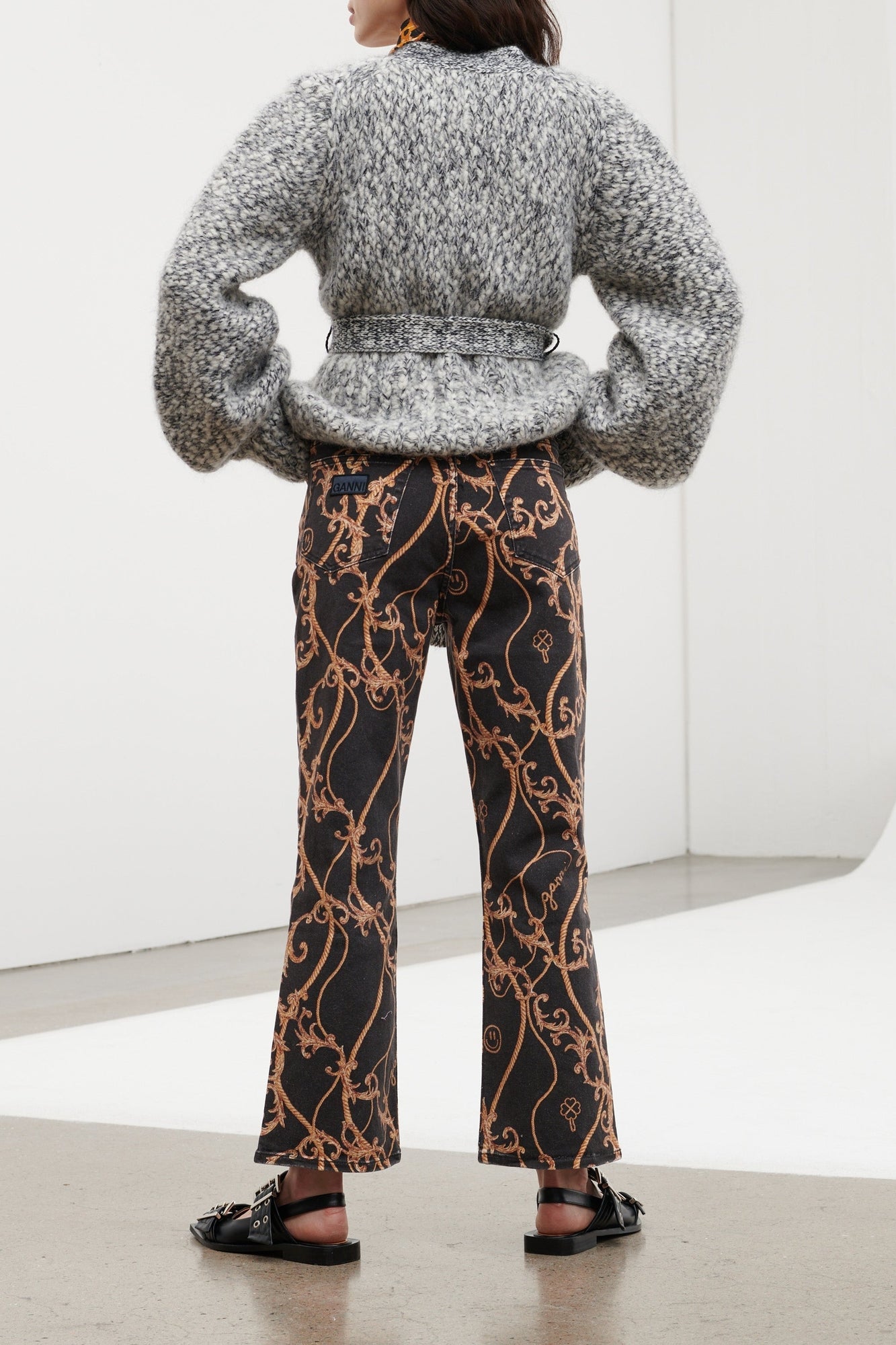 Pantalon croppé Betzy en denim - Black