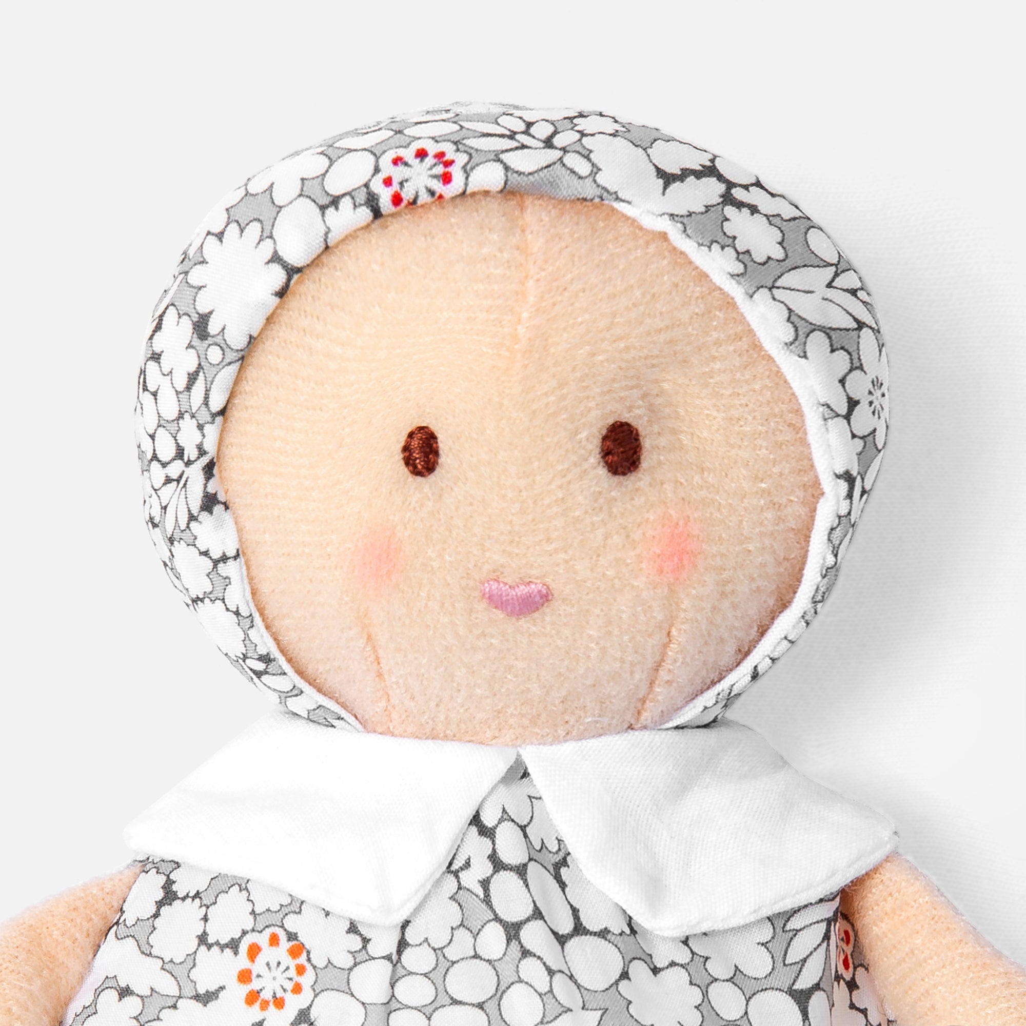 103 QTY / GRIS/MULTICO PUERICULTURE JOUETS POUPEE JOSEPHINE PETIT PARIS