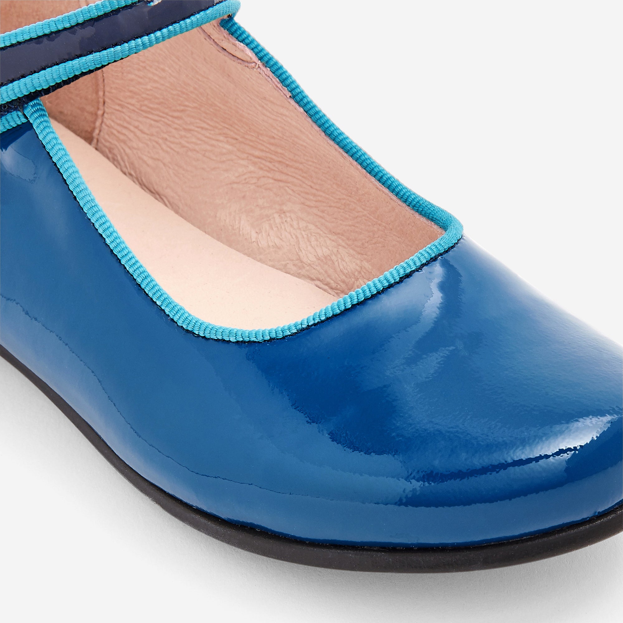 21 QTY / BLEU RIVAGE CHAUSSURES CUIR DANELLE CUIR VERNIS