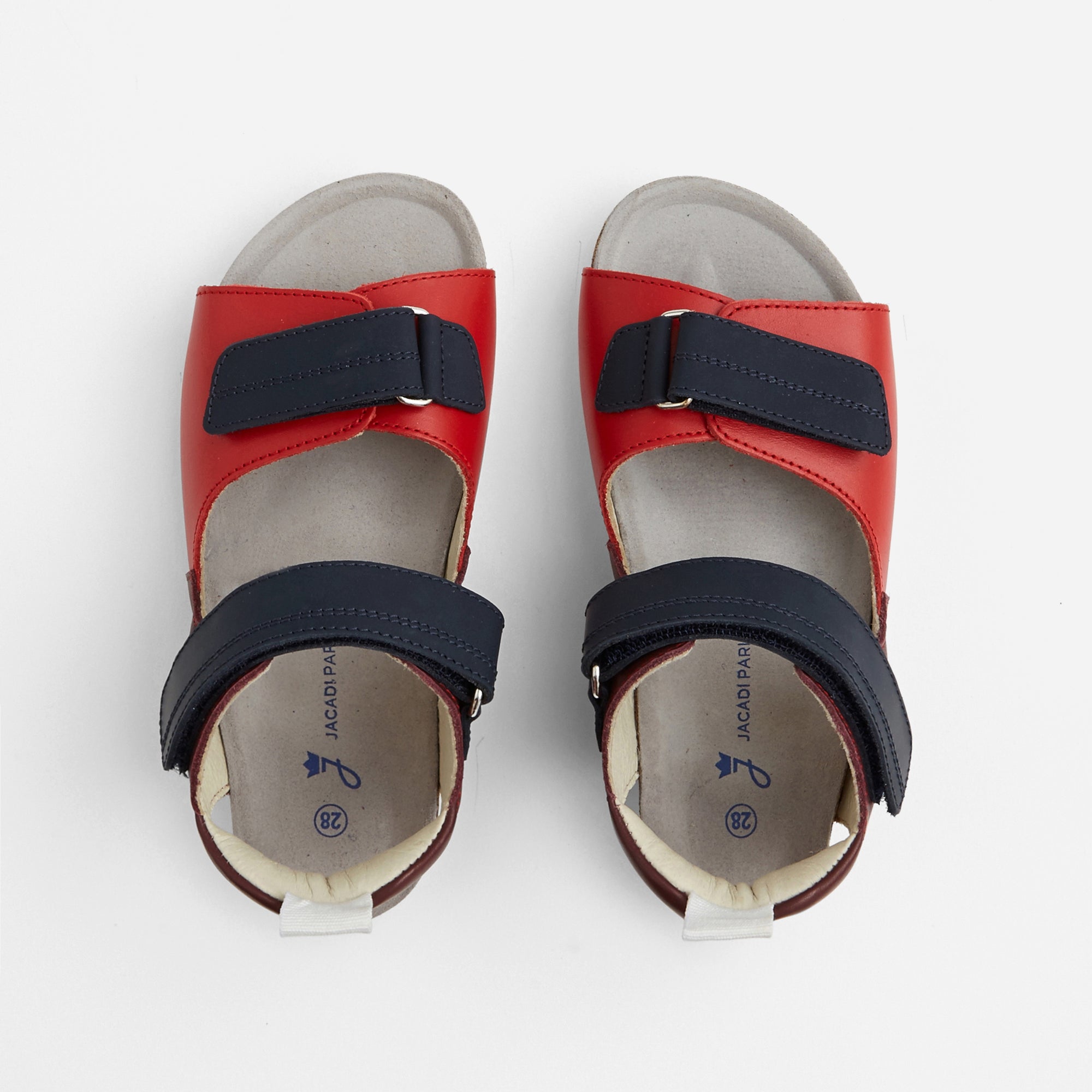 46 QTY / ROUGE/MULTICO CHAUSSURES CUIR SURF BIS