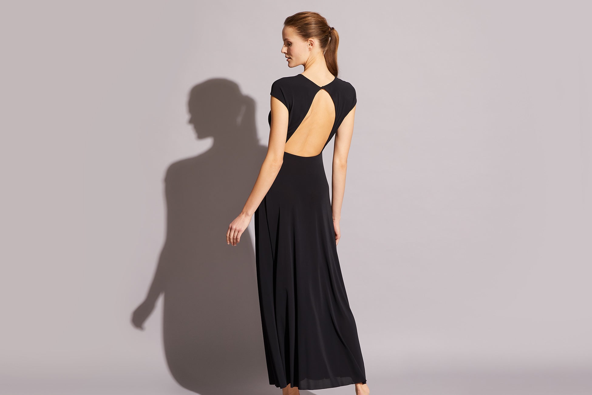 NOIR CINÉMA ROBE LONGUE