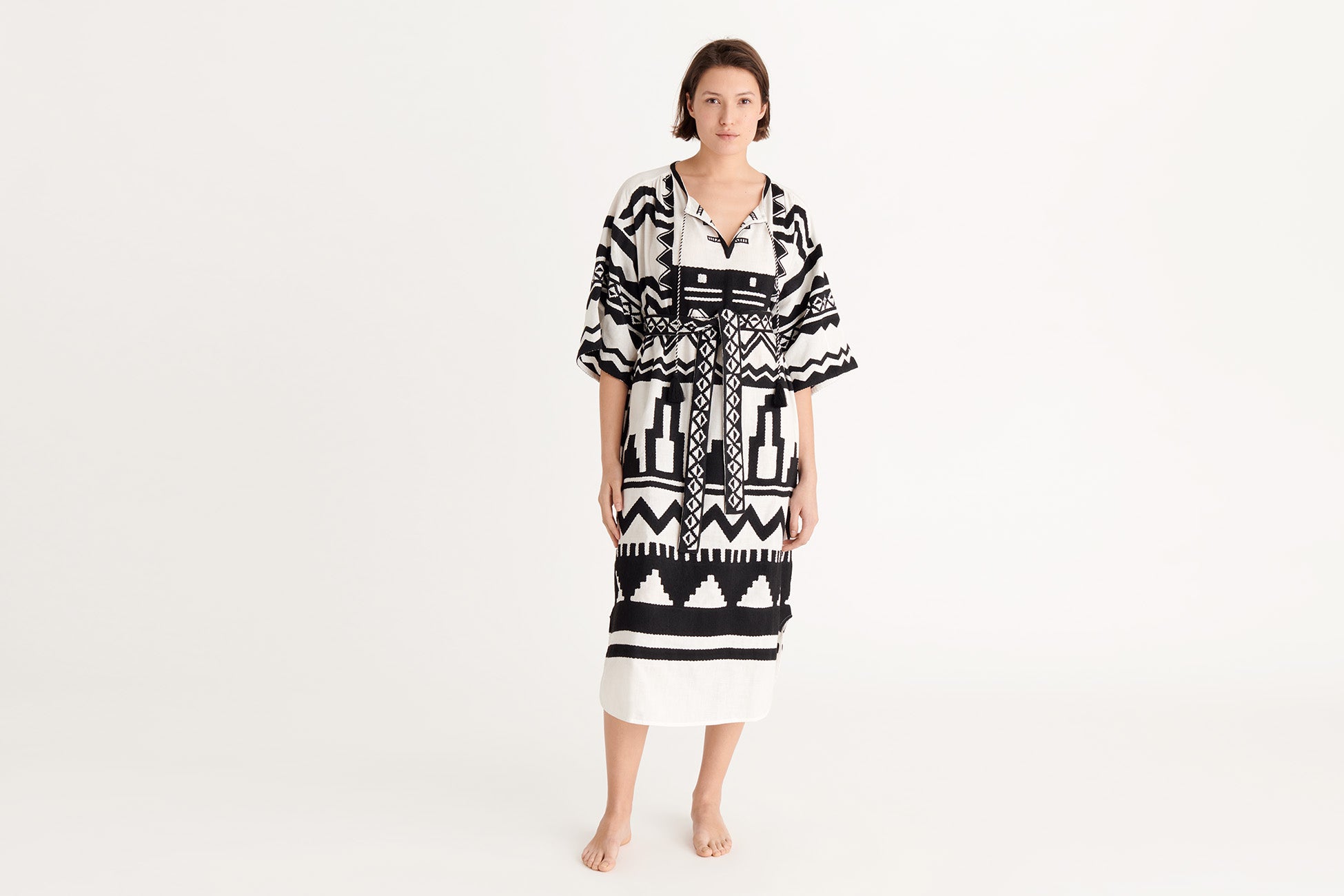 BLANC/NOIR PLUME ROBE LONGUE