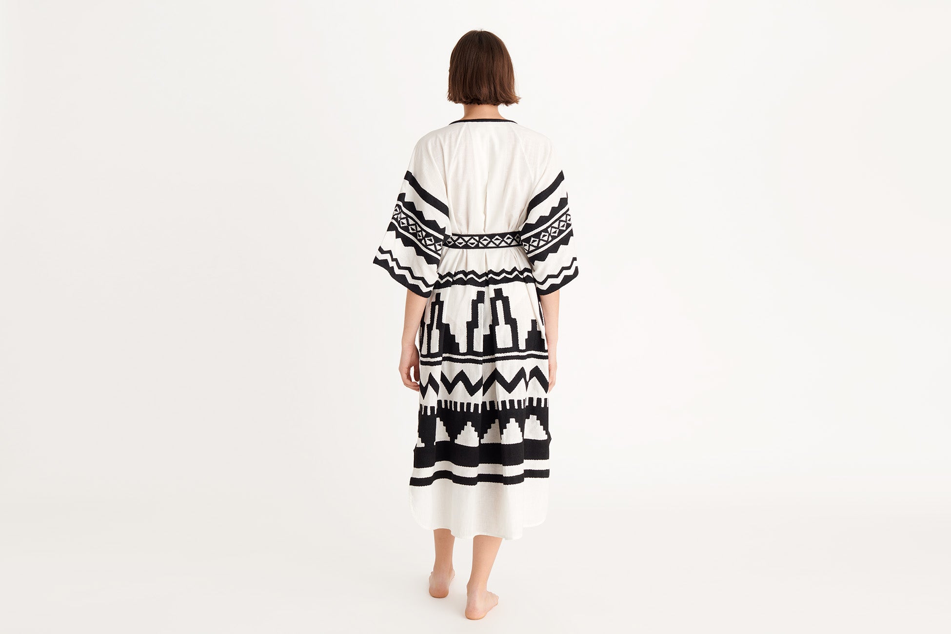 BLANC/NOIR PLUME ROBE LONGUE